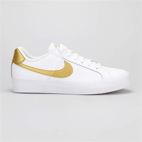 nike court royale ac damen weiß|Nike Women's Court Royale Ac SLP Sneaker.